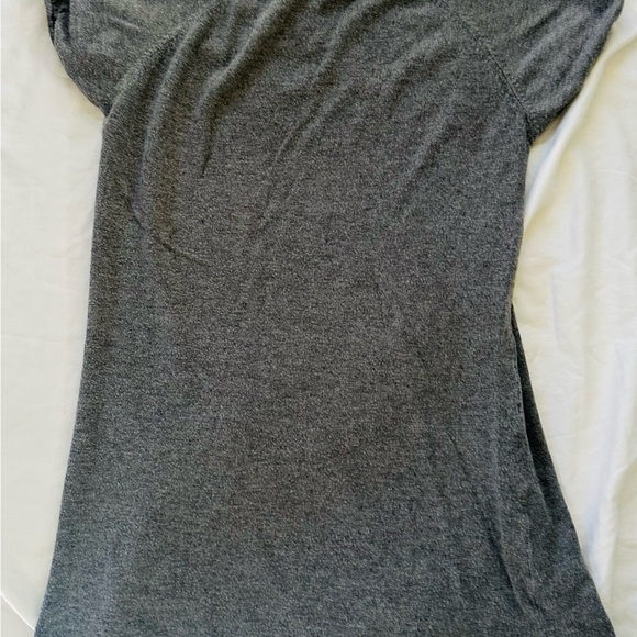 Olivia Sky Sz L Gray Puff Sleeve Women's Top - Picture 3 of 6